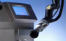 いつまでも若く！　－老人性いぼ治療－