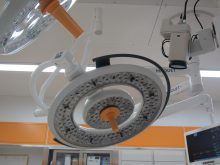 眼瞼下垂修正術　－小切開での修正－